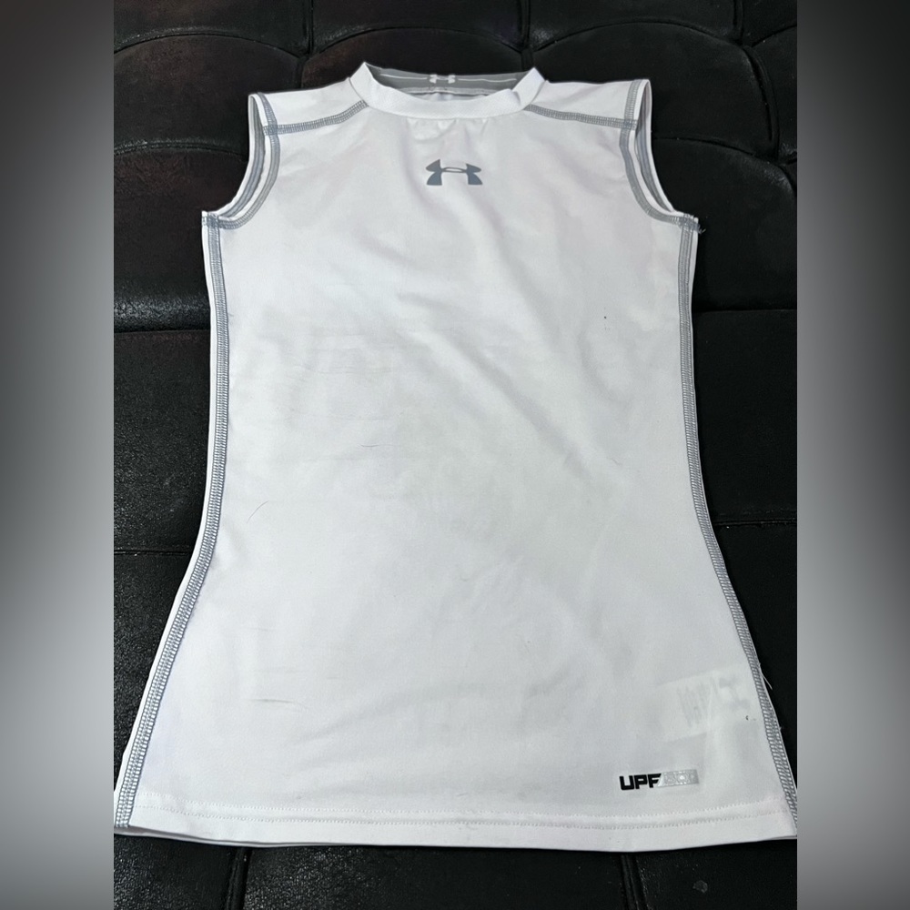 Under Armour Shirt​